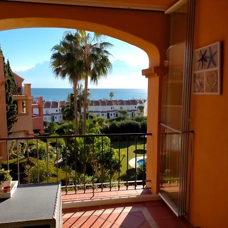 Appartement Met Zeezicht En Vlakbij Het Strand Manilva Eksteriør billede