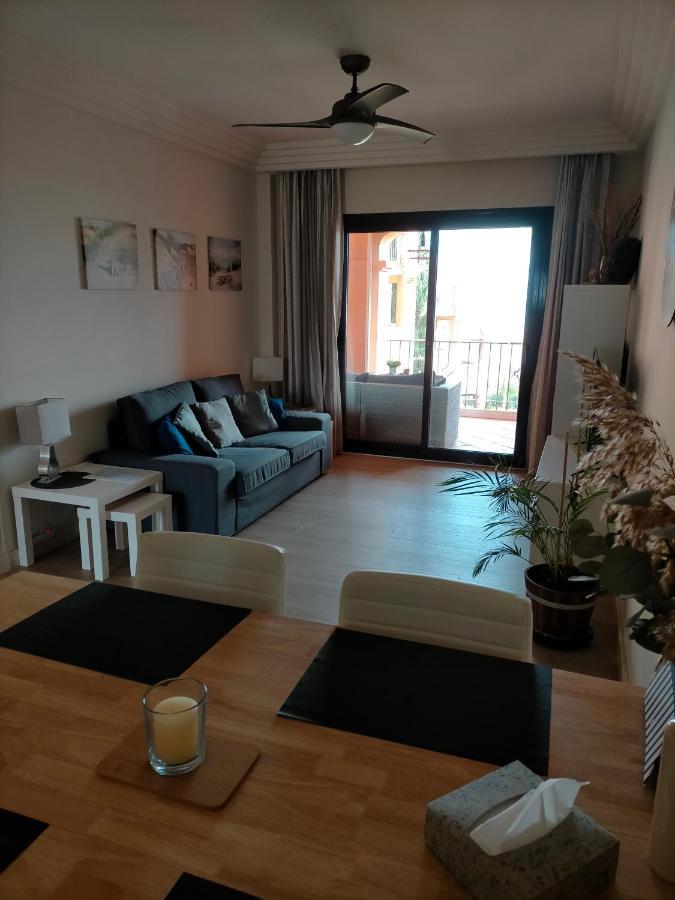 Appartement Met Zeezicht En Vlakbij Het Strand Manilva Eksteriør billede