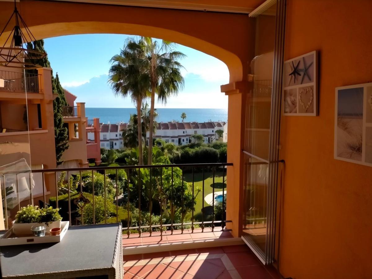 Appartement Met Zeezicht En Vlakbij Het Strand Manilva Eksteriør billede
