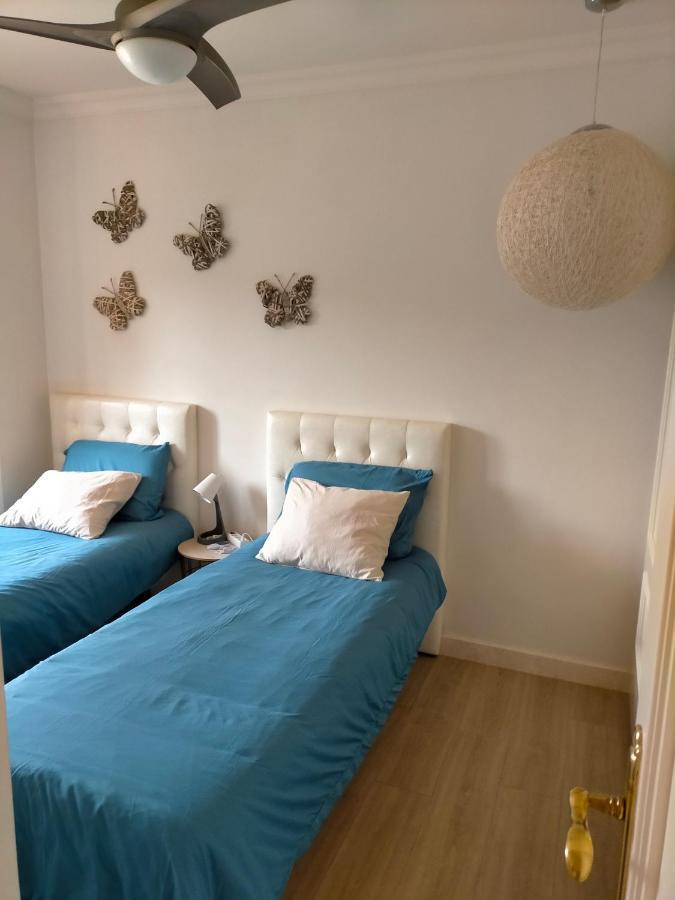 Appartement Met Zeezicht En Vlakbij Het Strand Manilva Eksteriør billede